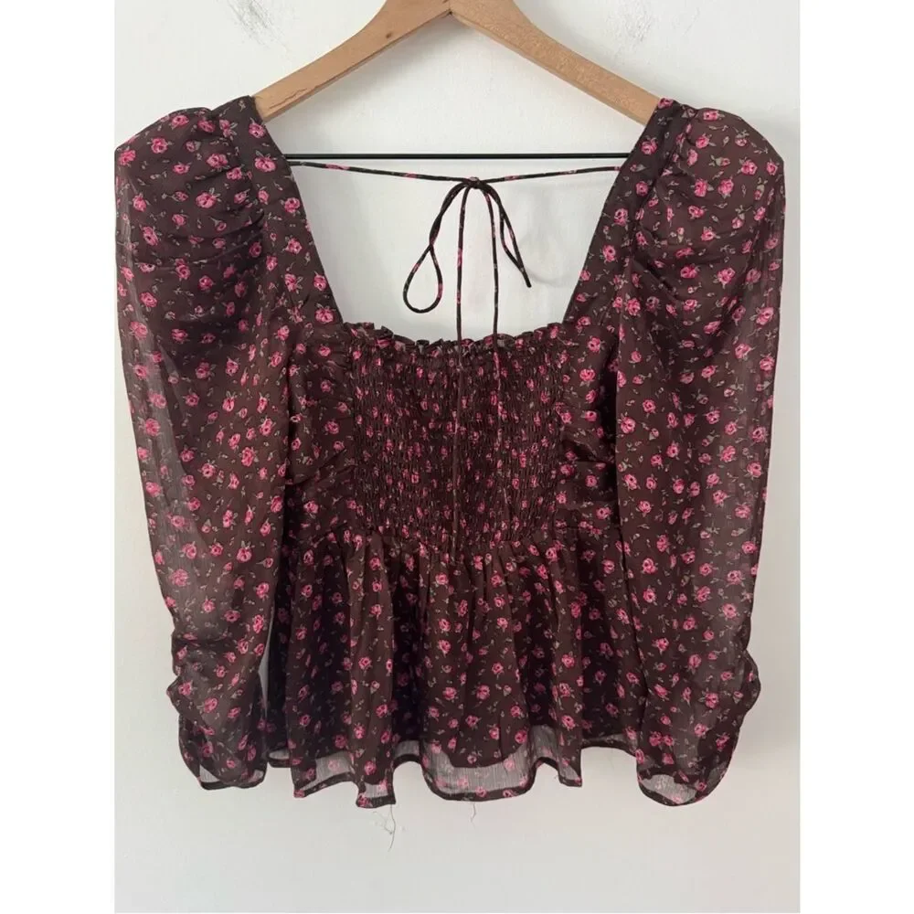 ASTR Floral Peasant Blouse in Brown with Pink Roses Medium